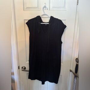 Forever 21 Black Sleeveless Hoodie dress